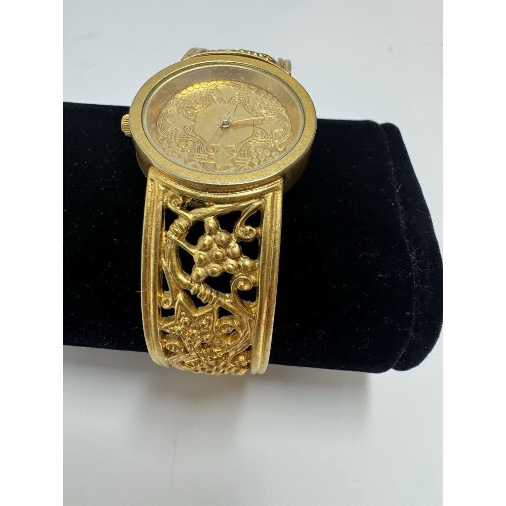 Vtg Metropolitan Museum of Art Gold Tone Byzantine Grapevine Pin/Hinge Bracelet - Picture 5 of 7